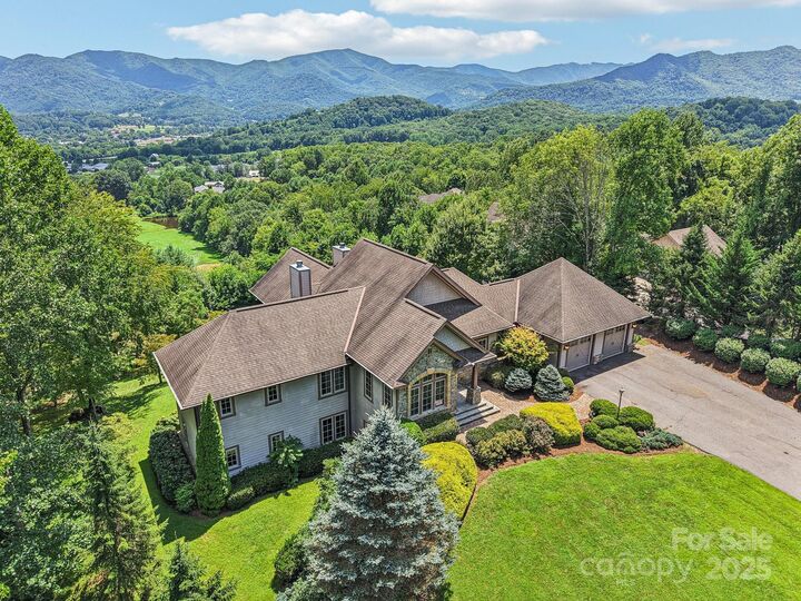 Property Photo:  149 Cardinal Lane  NC 28786 
