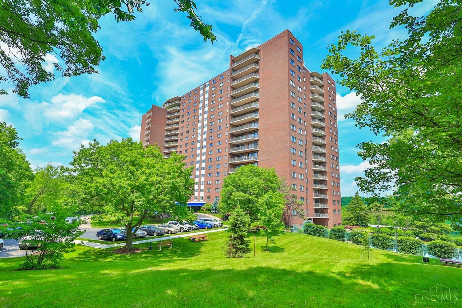 Property Photo:  5300 Hamilton Avenue  OH 45224 