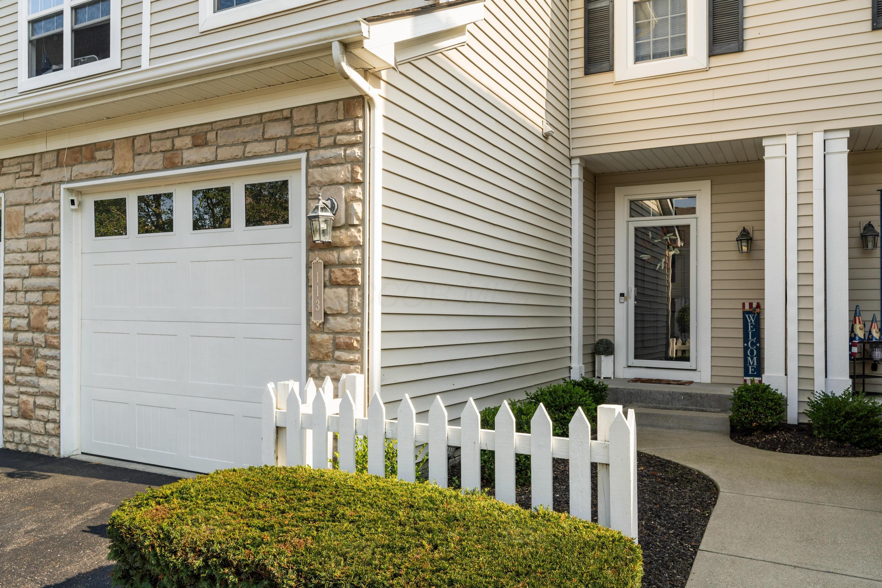 Property Photo: 113 Cumberland Chase Boulevard OH 43062