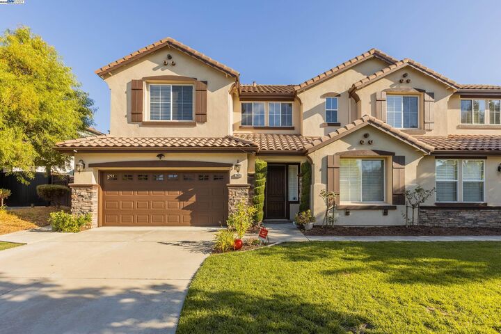 Property Photo: 2626 Carmella Ct CA 95135