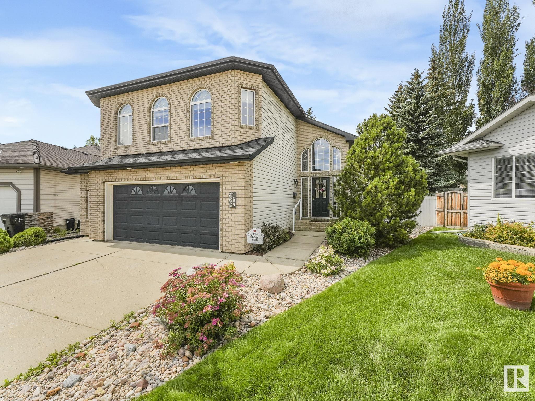 Property Photo: 1032 Ormsby Crescent NW AB T5T 6H5