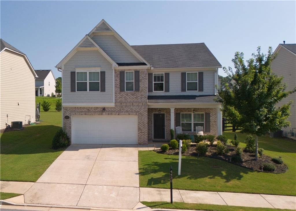 Property Photo: 4430 Madison Hall Drive GA 30028