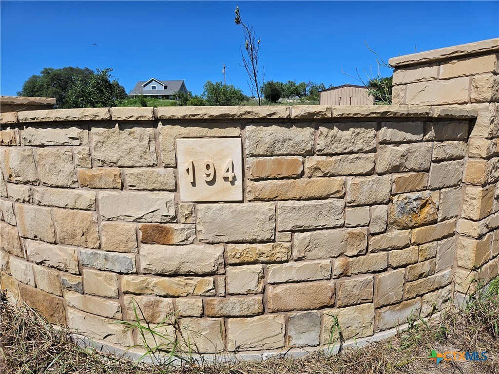 Property Photo: 194 County Road 3430 TX 76550