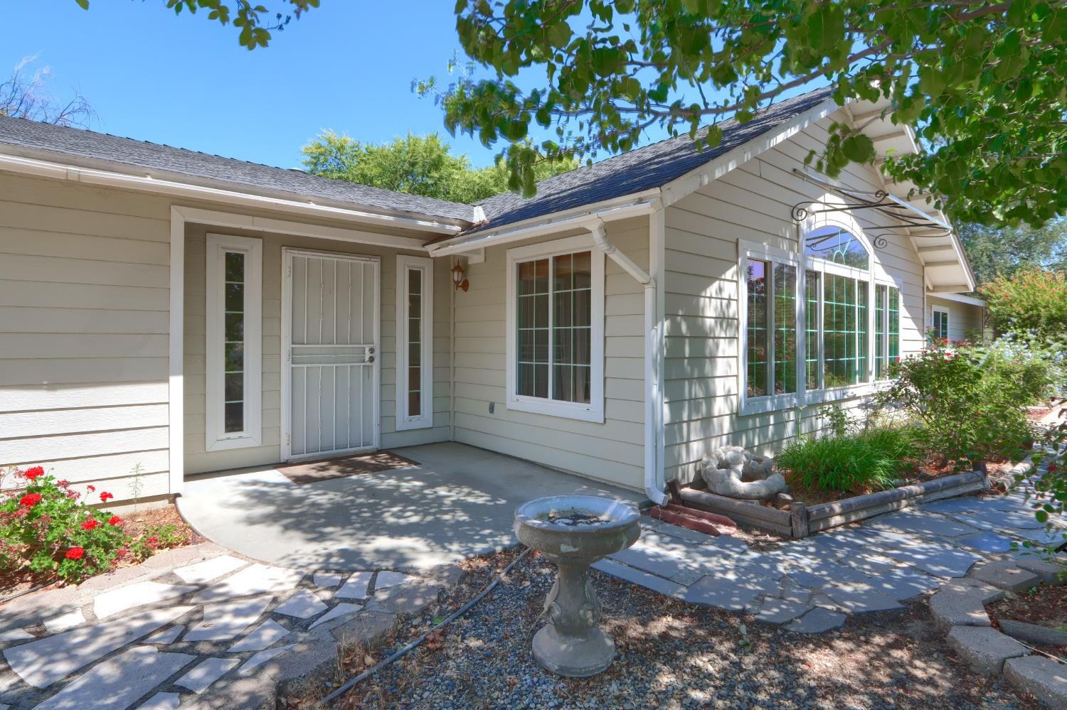 Property Photo: 35777 Road 606 CA 93653