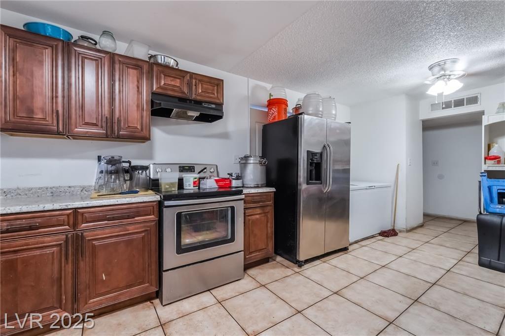 Property Photo: 6224 Arlington Avenue NV 89107