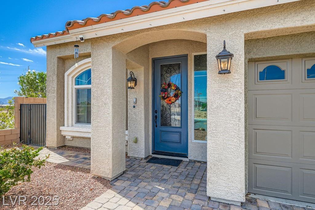 Property Photo: 5517 West Jo Rae Avenue NV 89141