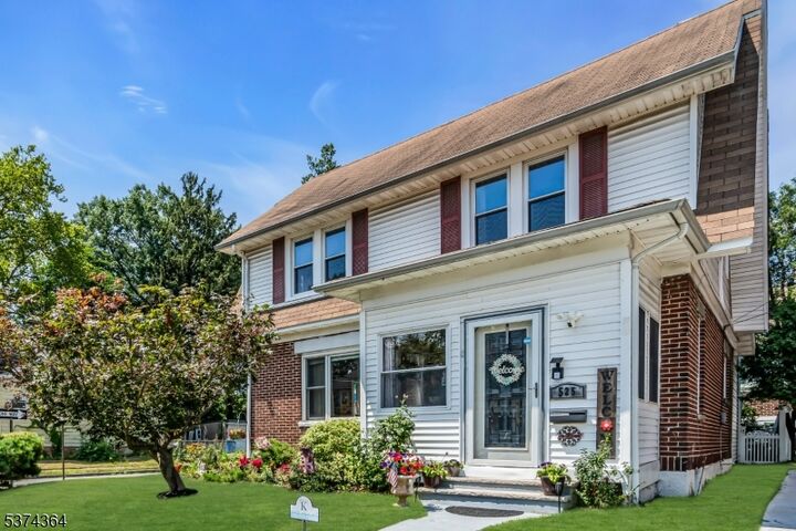 Property Photo:  525 Linden Ave  NJ 07095 