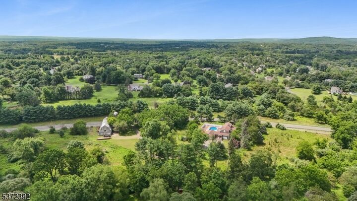 Property Photo: 17 E Dreahook Rd NJ 08889