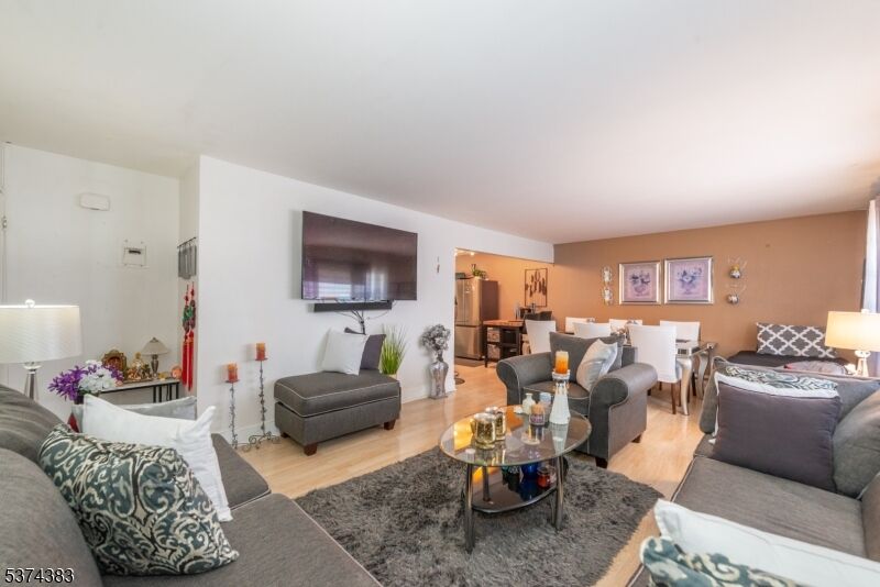 Property Photo: 2 Colonial Dr F NJ 07424