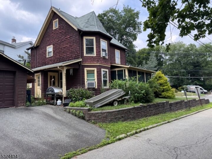 Property Photo:  75 Kiel Ave  NJ 07405 