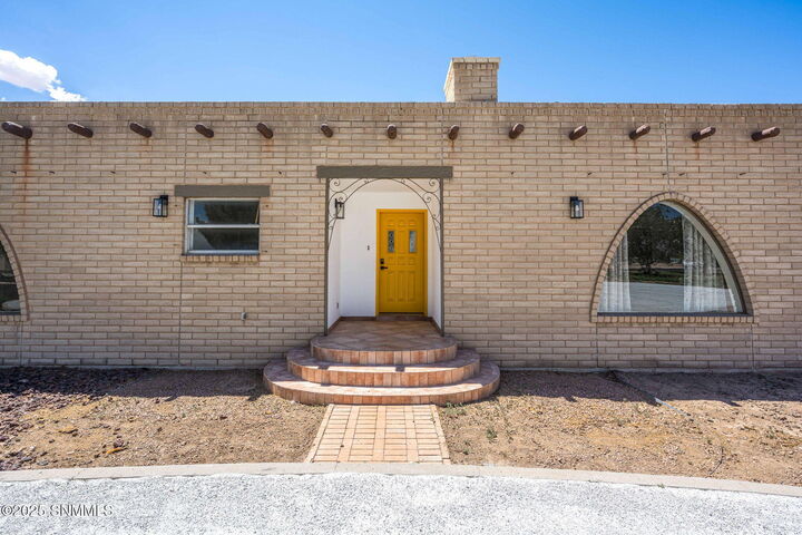 Property Photo:  1032 Carver Road  NM 88005 