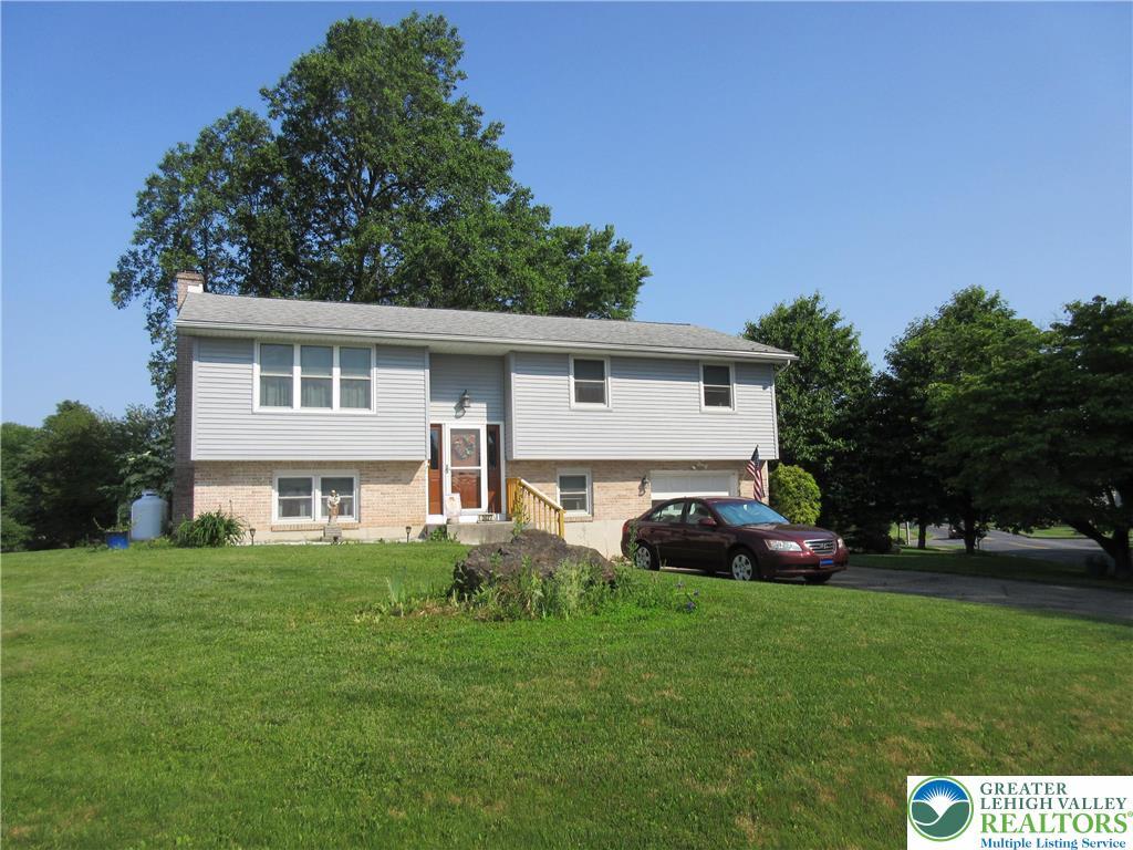 3027 Hecktown Road  Palmer Twp PA 18045 photo