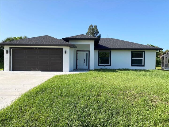 Property Photo: 12390 Talavera Street FL 34287