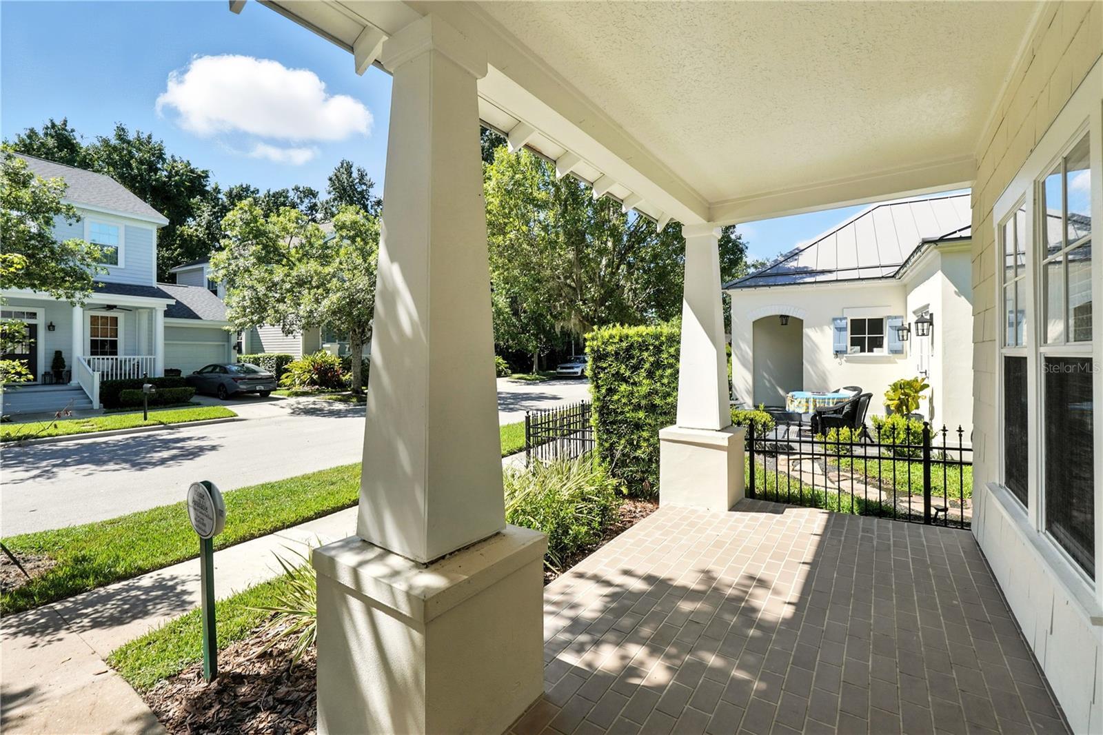 Property Photo:  912 Pawstand Road  FL 34747 