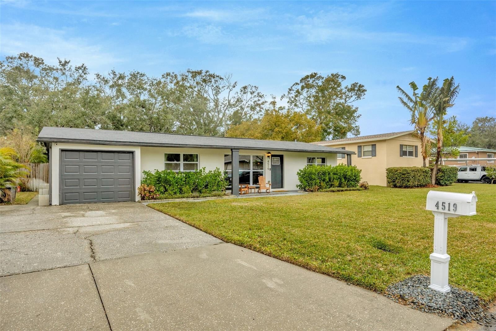 Property Photo:  4519 S Hesperides Street  FL 33611 