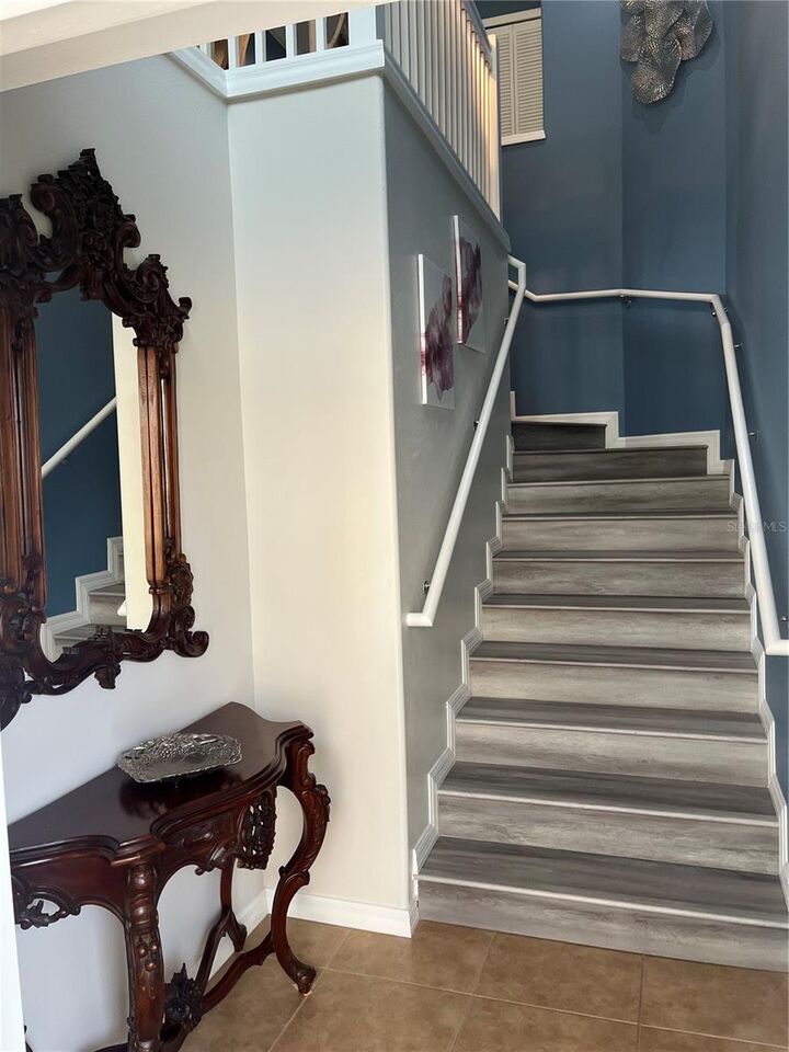 Property Photo:  5677 Fossano Drive 506  FL 34238 