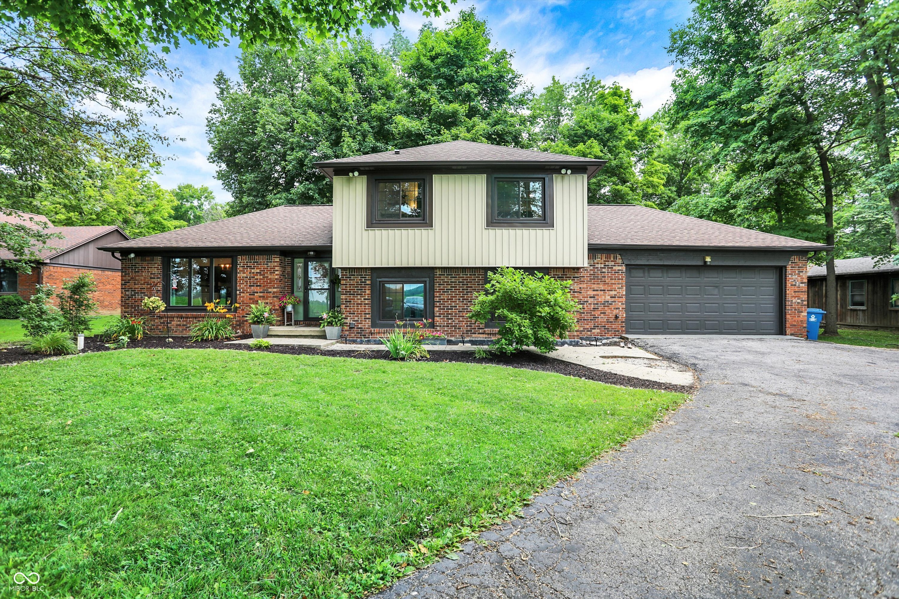 Property Photo: 9304 E Troy Avenue IN 46239