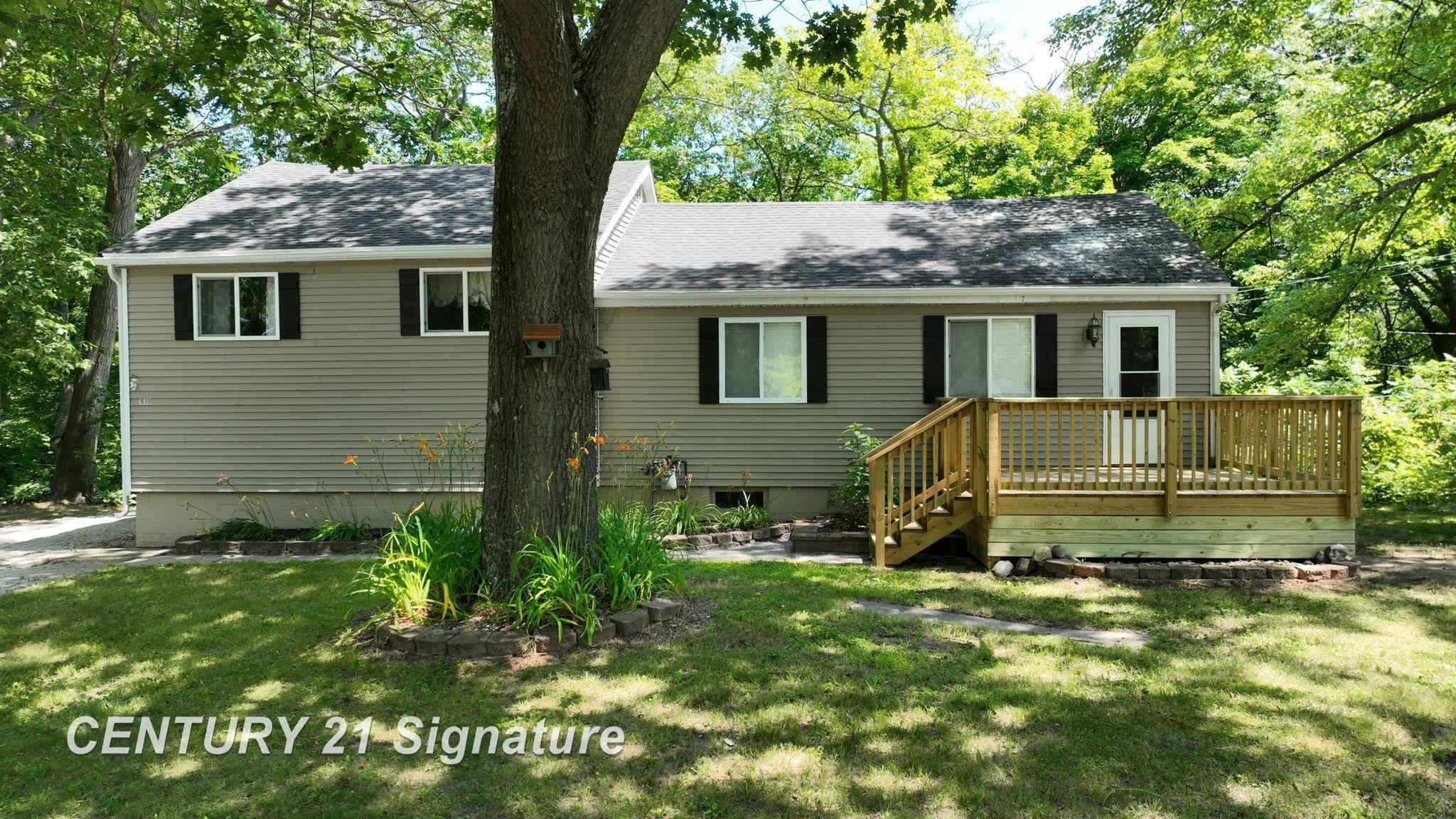 Property Photo: 1699 US 23 Highway MI 48763