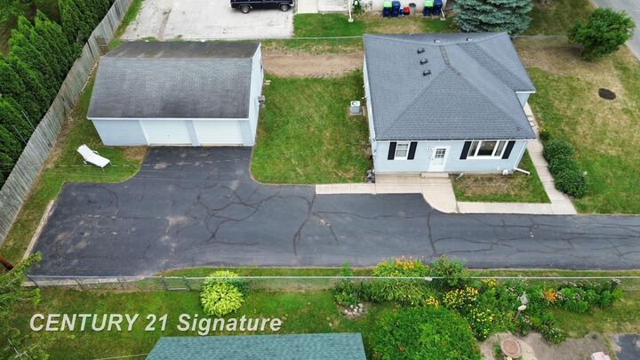 Property Photo: 335 N Third Street MI 48623