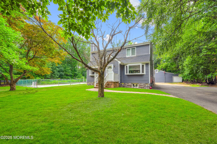 Property Photo:  7 Syngle Way  NJ 07751 