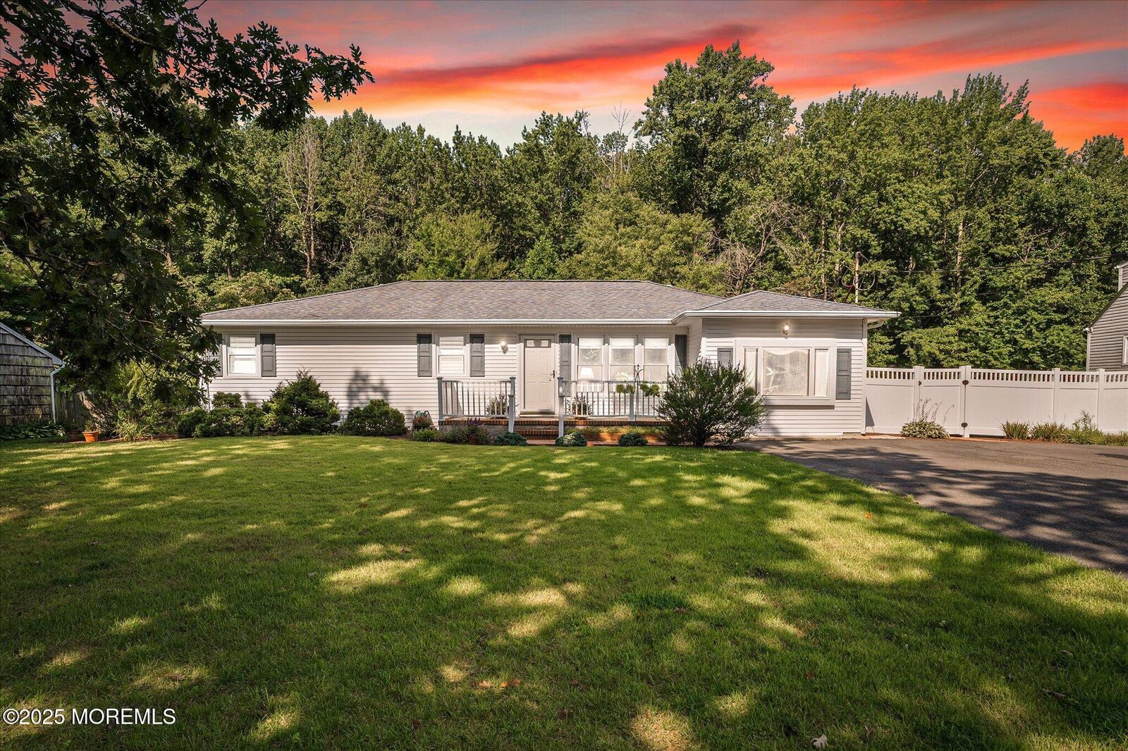 Property Photo:  19 Highbridge Road  NJ 08533 
