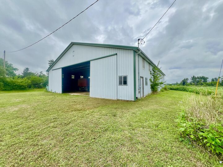Property Photo: 10800 South Road MI 49288