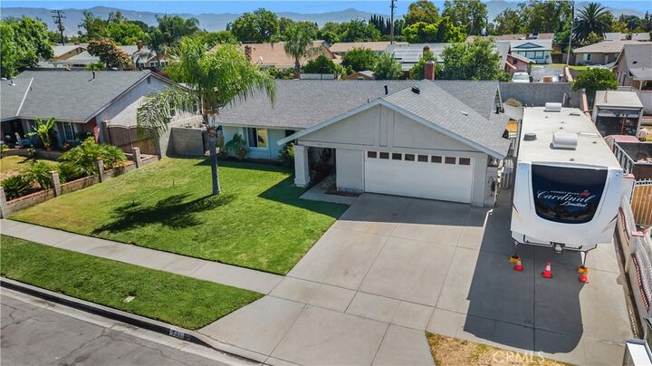 Property Photo:  731 S Beechwood Avenue  CA 92376 