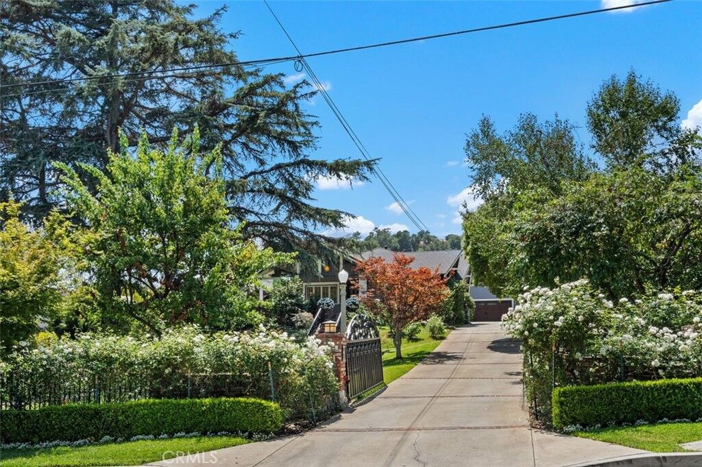 Property Photo:  357 N Mayflower Avenue  CA 91016 