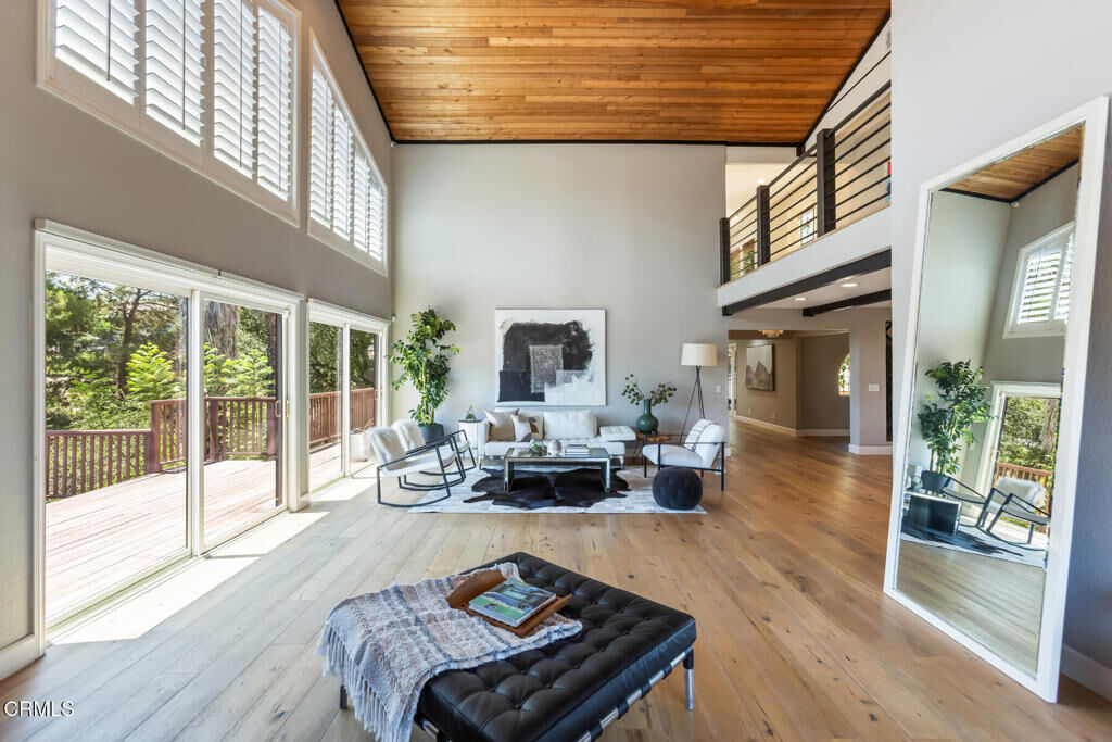 Property Photo:  3643 Hampstead Road  CA 91206 