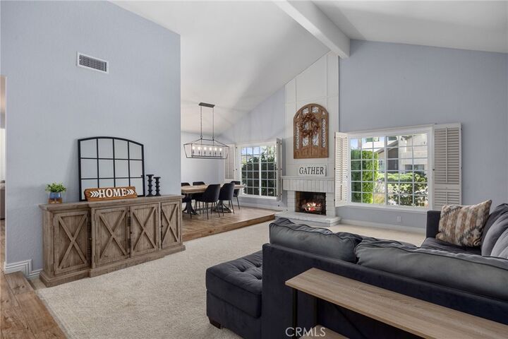 Property Photo: 2261 Knollhaven Street CA 93065