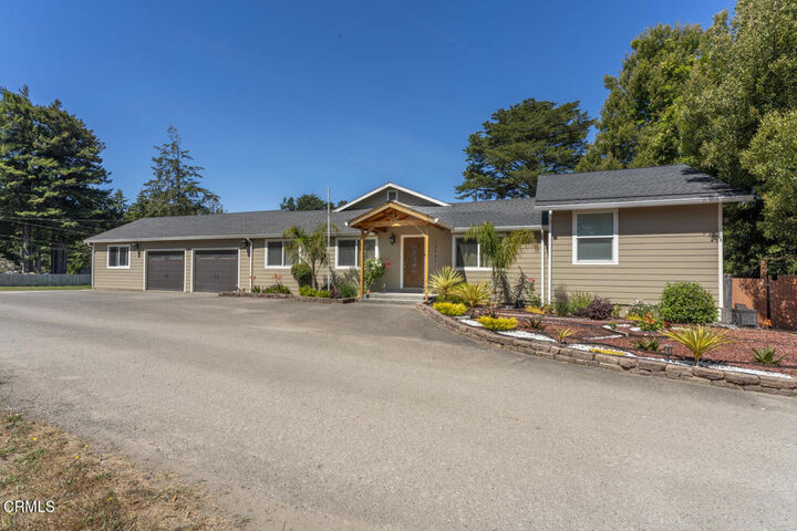 Property Photo:  18900 Porterfield Lane  CA 95437 