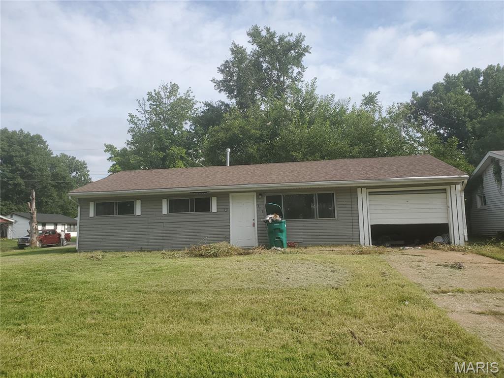 Property Photo: 111 Lazarcheff Drive IL 62206
