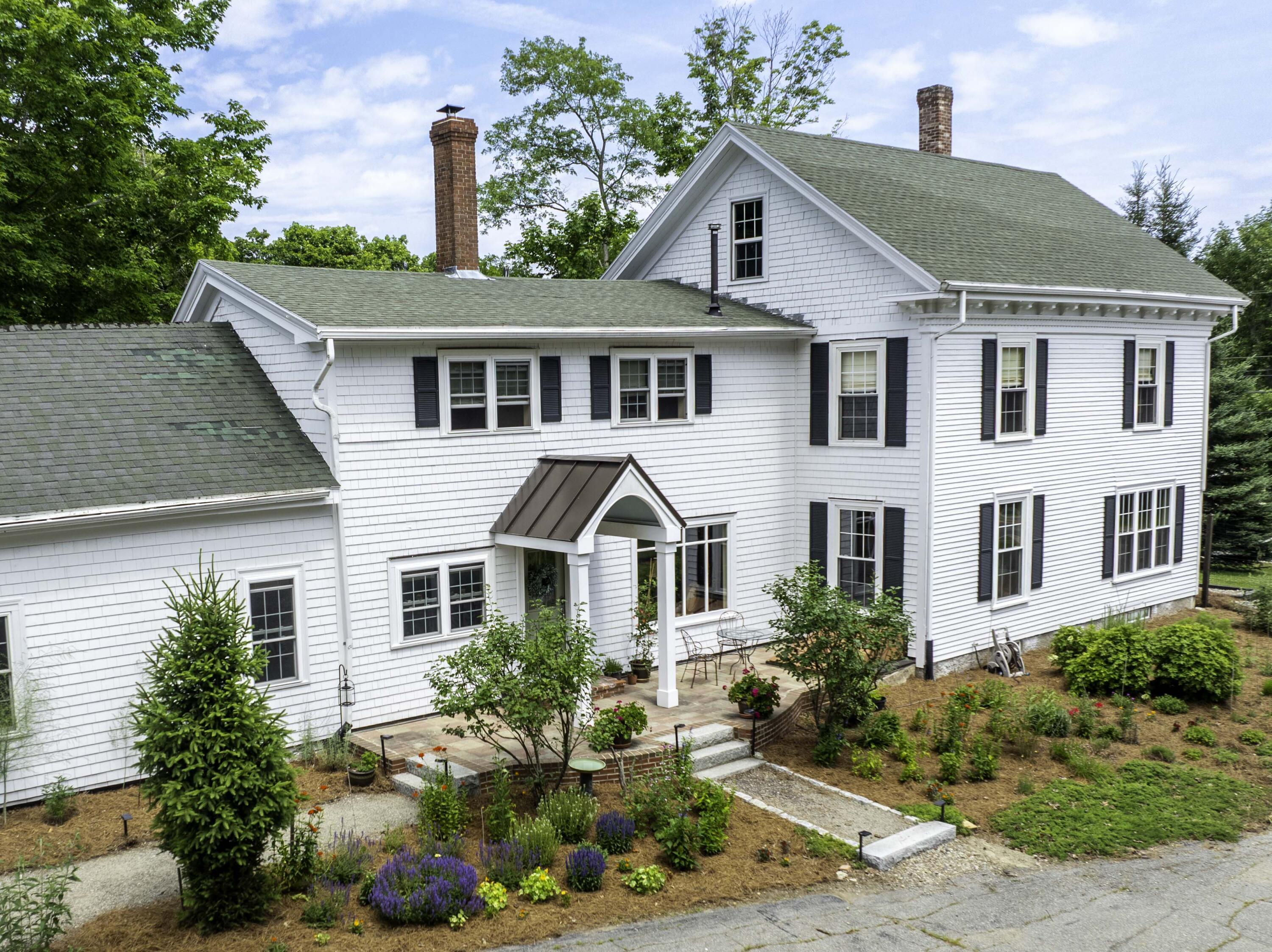 Property Photo: 32 Broadway ME 04654