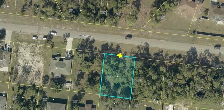 416 Parkdale Boulevard  Lehigh Acres FL 33974 photo