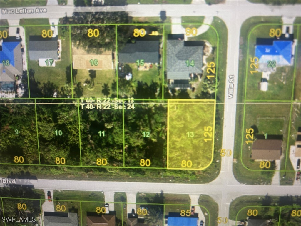 Property Photo: 2543 Villa Street FL 33980