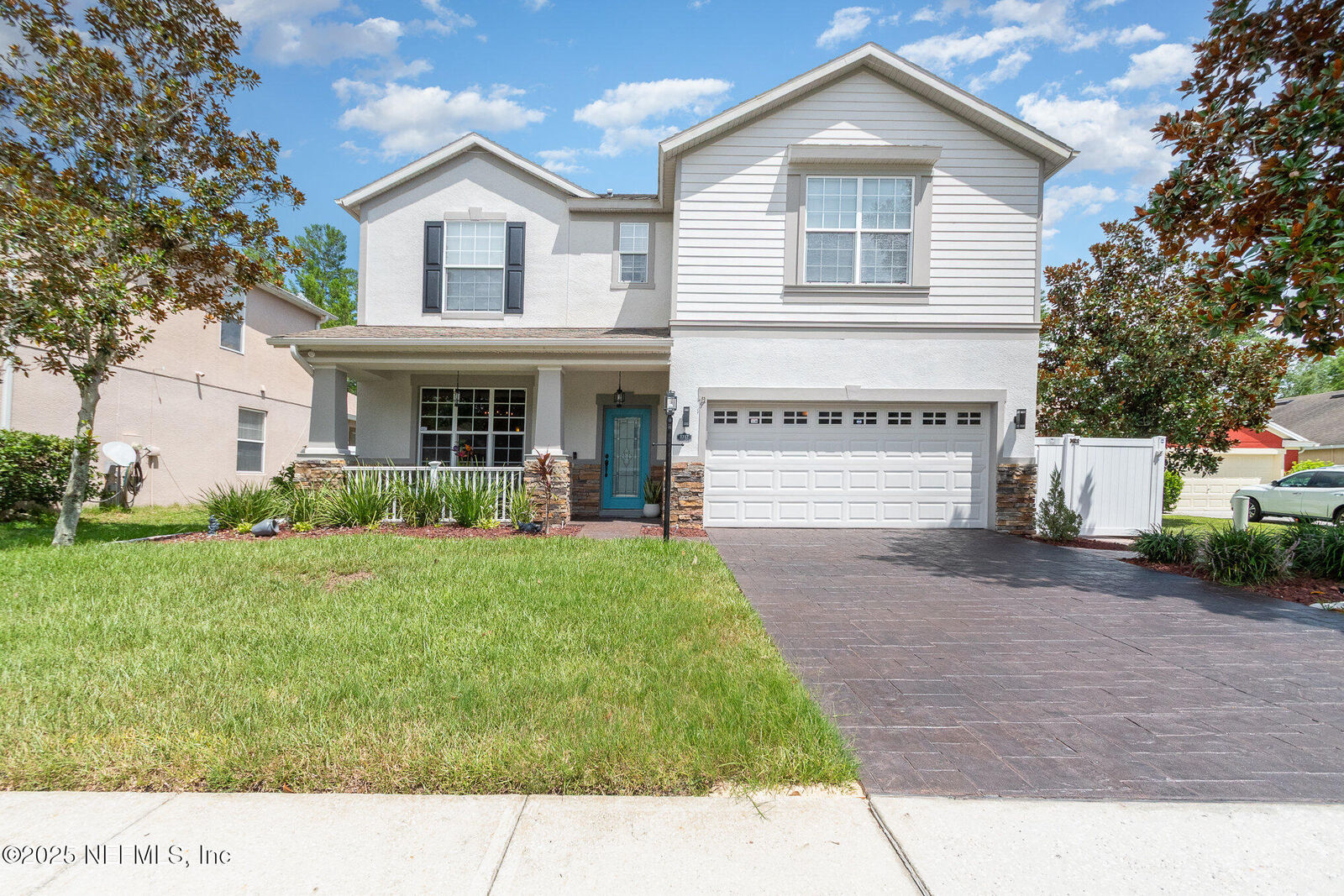Property Photo:  3317 Sorrel Court  FL 32725 