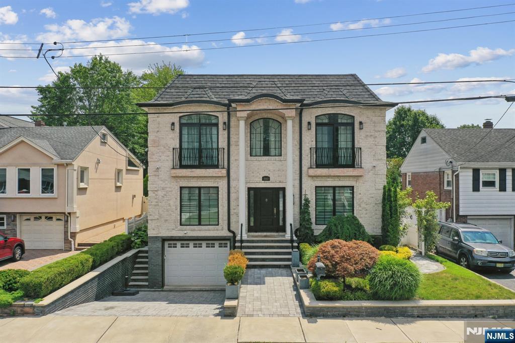 Property Photo: 1060 Glen Road NJ 07024