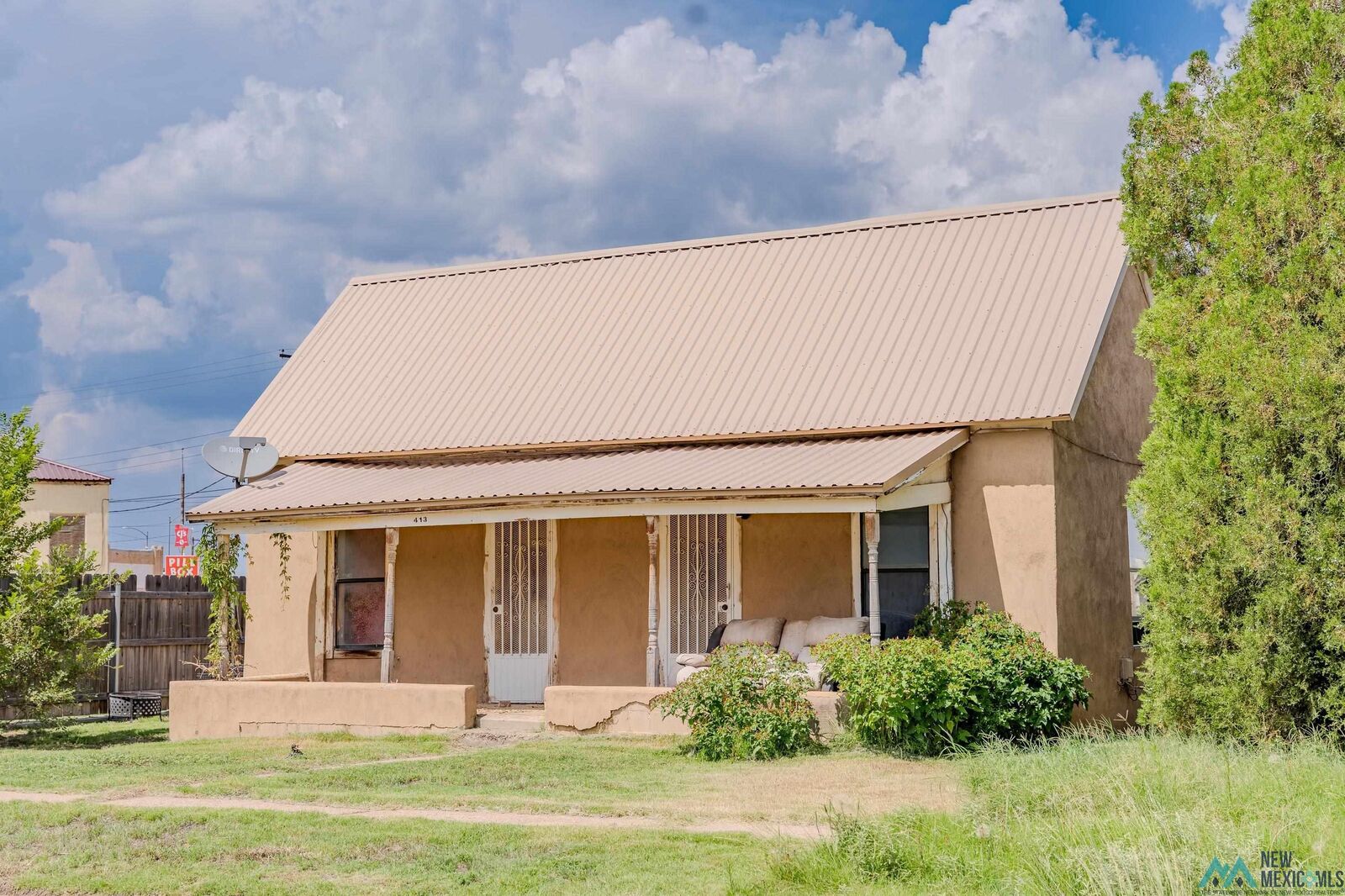 Property Photo:  413 S Avenue A  NM 88130 