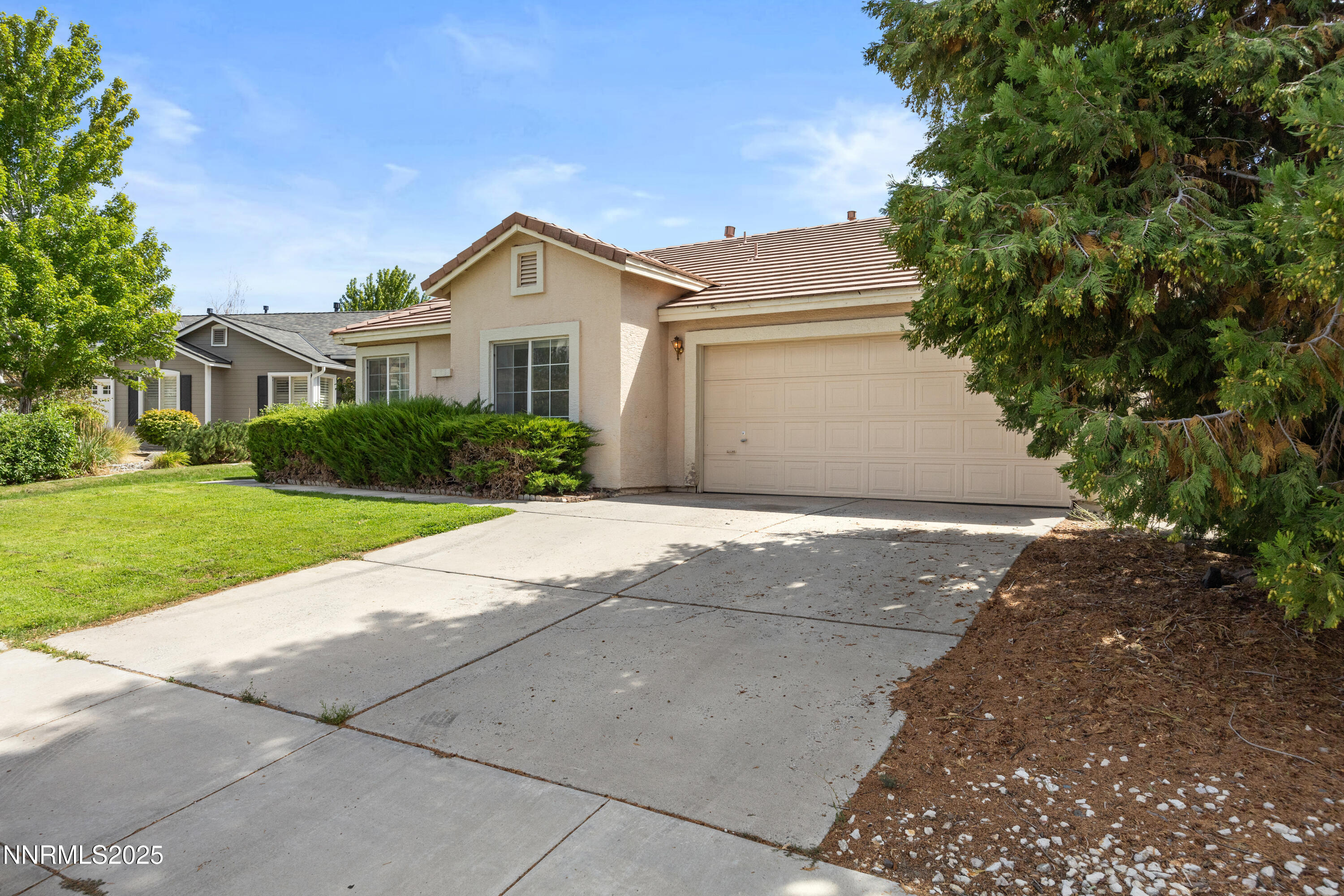 Property Photo: 7706 Cerritos Circle NV 89436