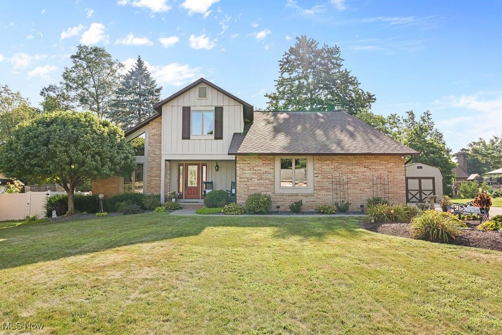 Property Photo:  5046 Parkhaven Avenue NE  OH 44705 