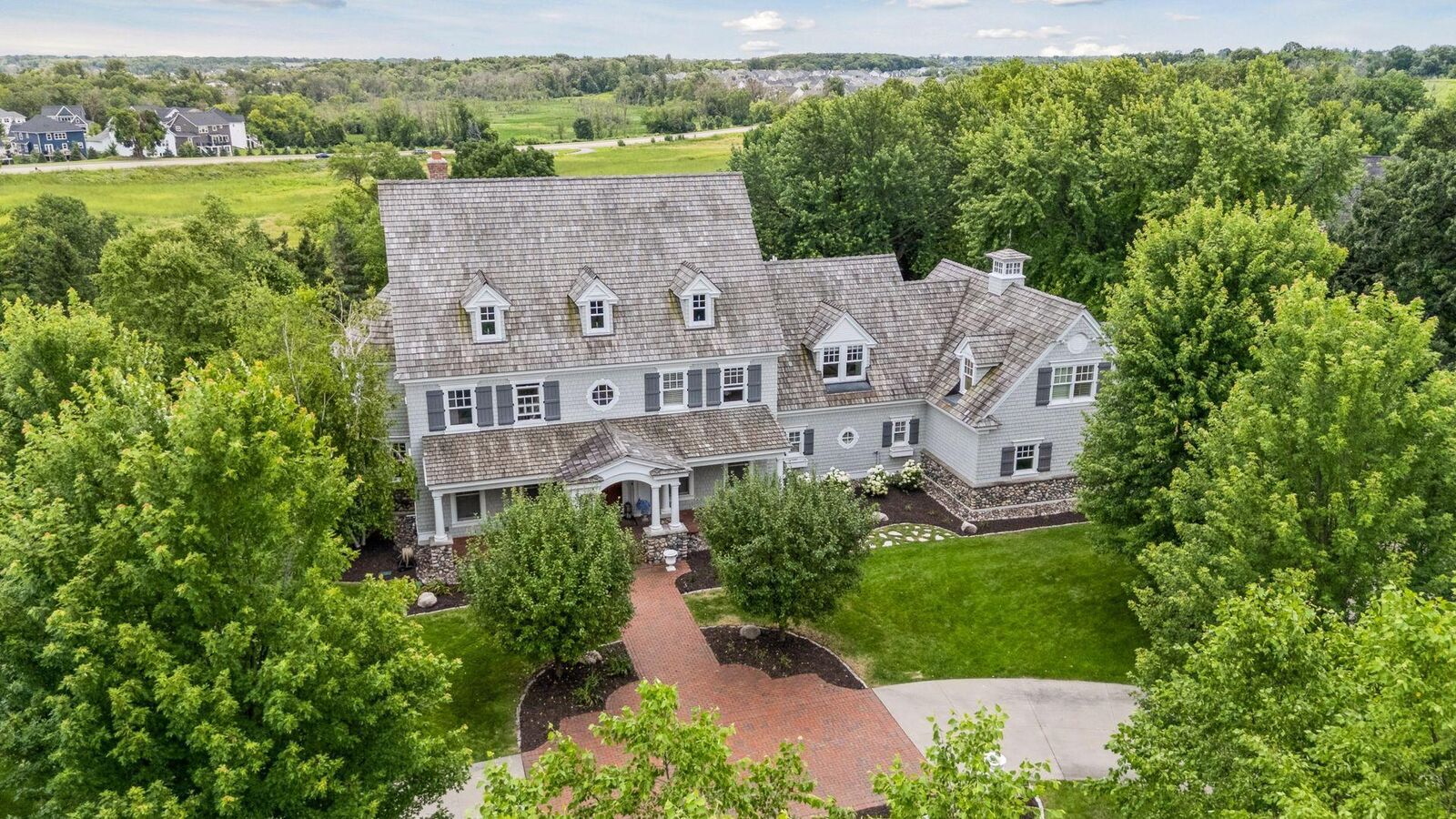 Property Photo: 131 Primrose Lane MN 55340