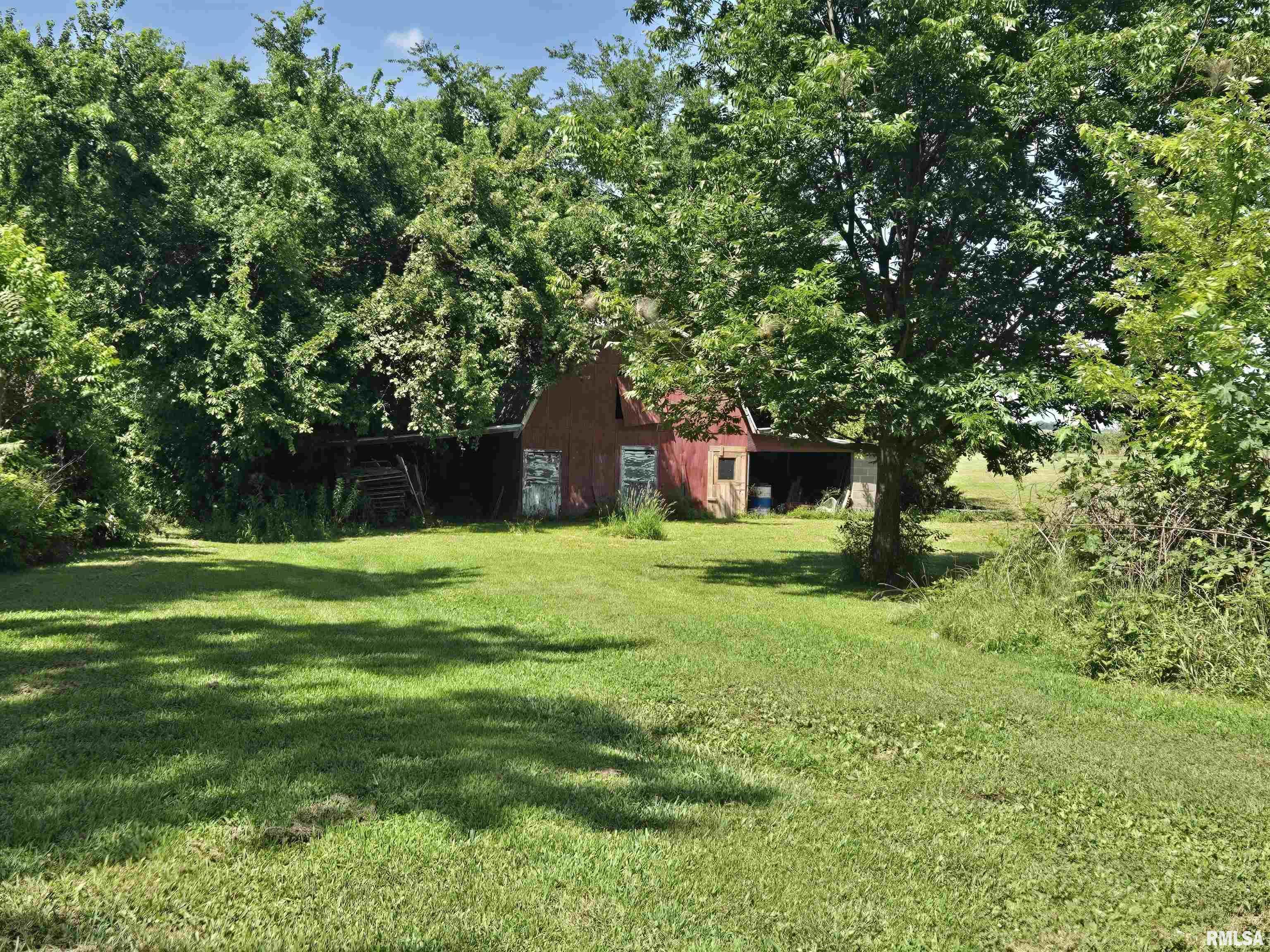 00 Cherry Avenue  Vergennes IL 62994 photo