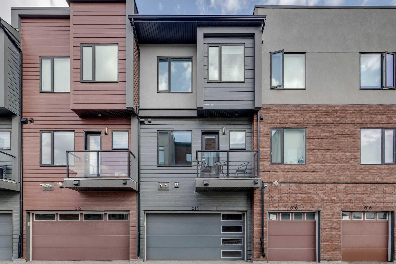 Photo de la propriété: 614 Greenbriar Common NW AB T3B 6J2