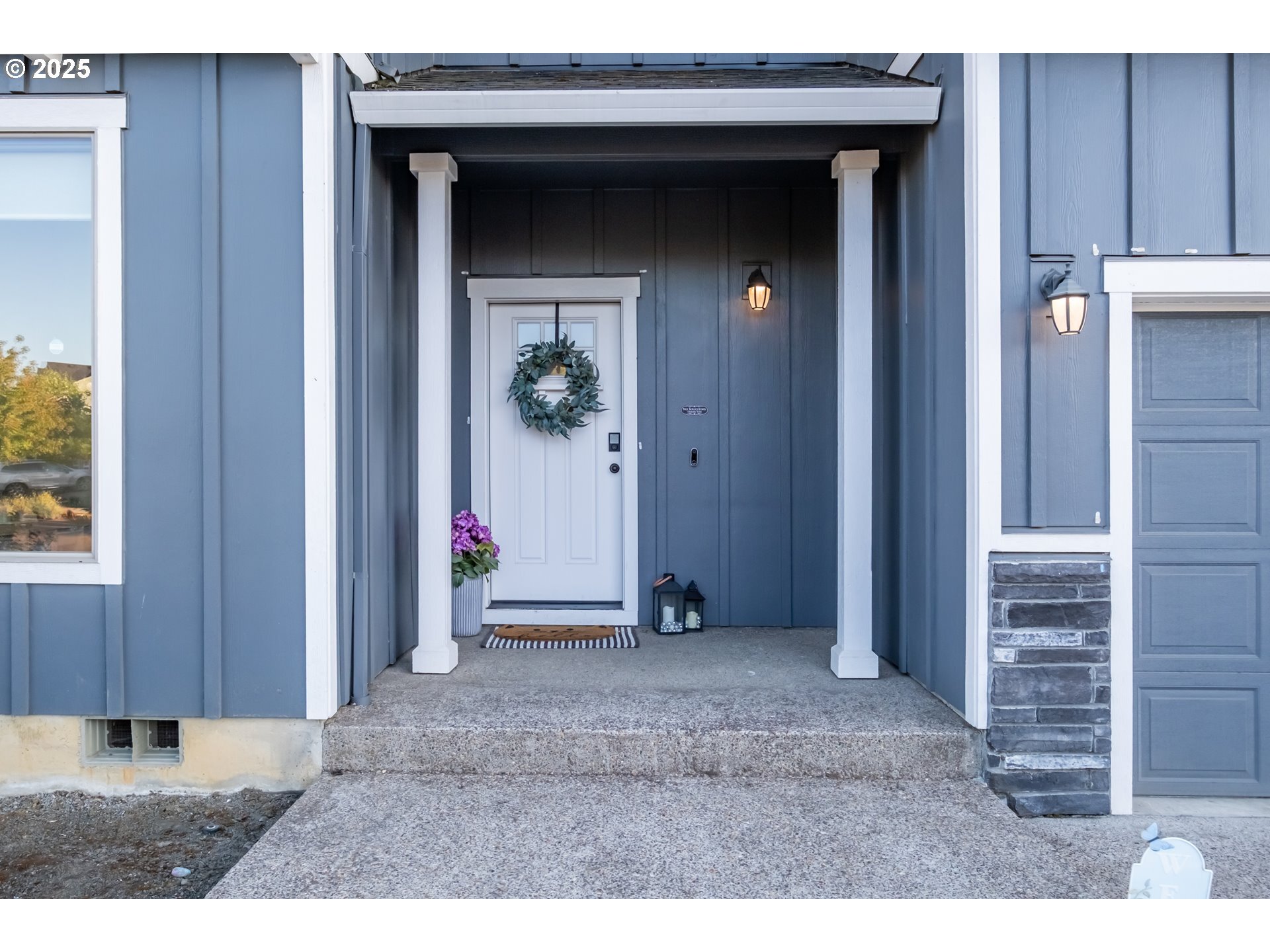 Property Photo: 3150 Duane Ct OR 97322