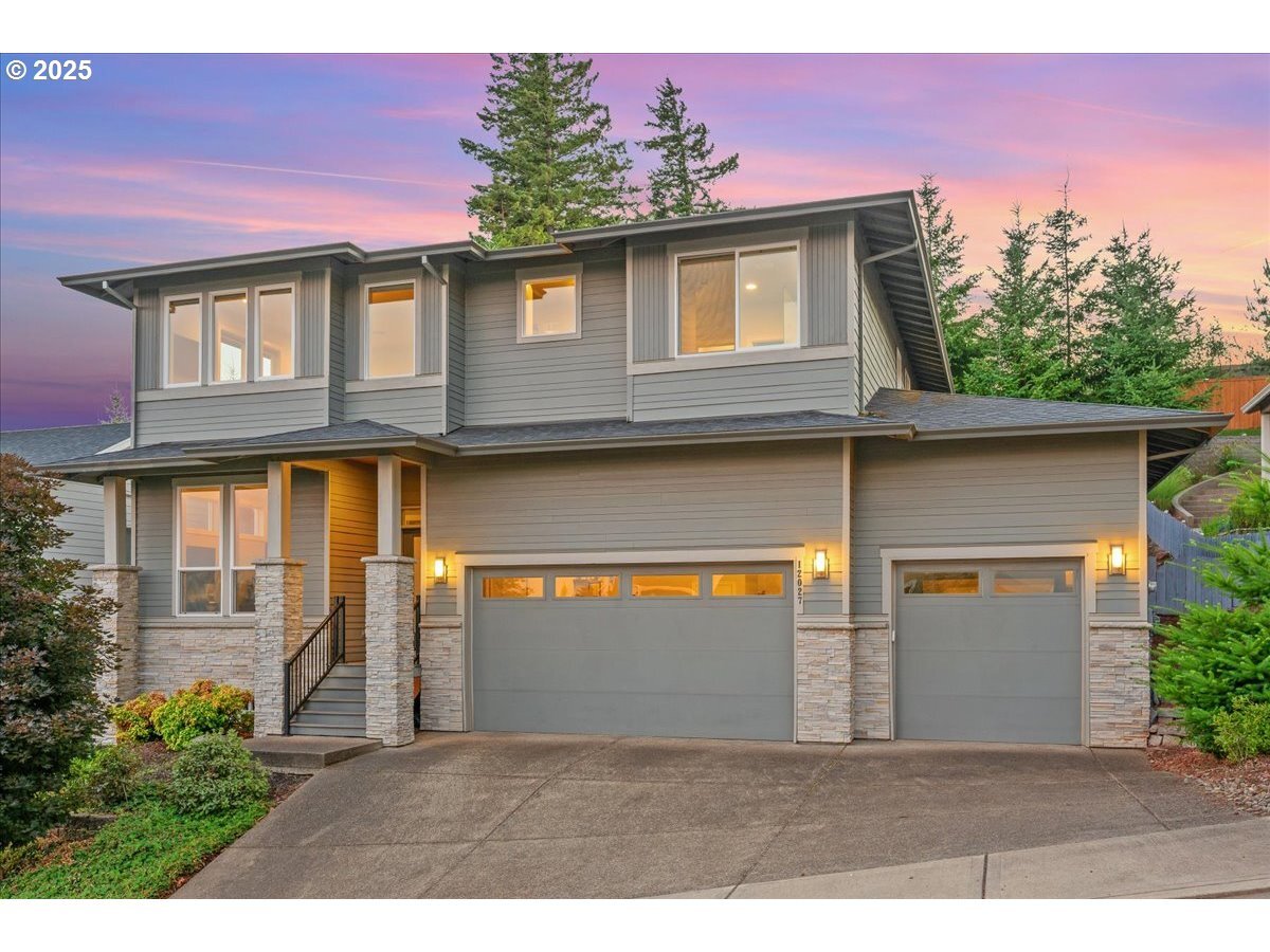 12027 SE Cicely Ln  Happy Valley OR 97086 photo