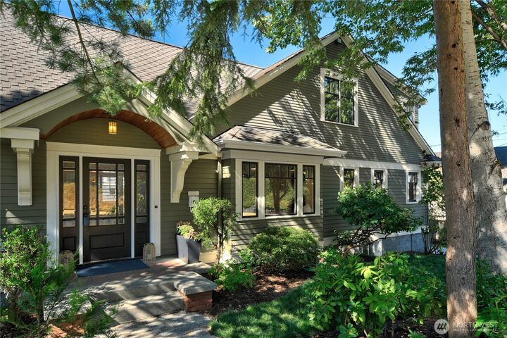 2  Fulton Street  Seattle WA 98109 photo