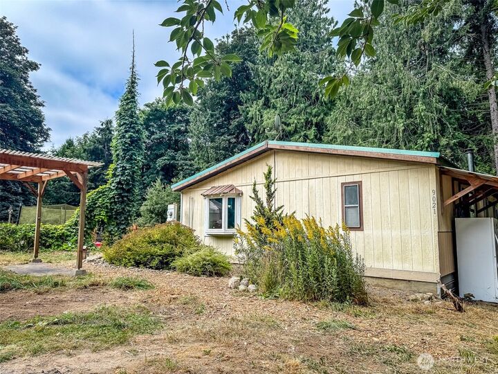 Property Photo: 9021 NE State Hwy 104 WA 98346