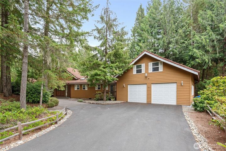 41 E Westlake Place  Allyn WA 98524 photo