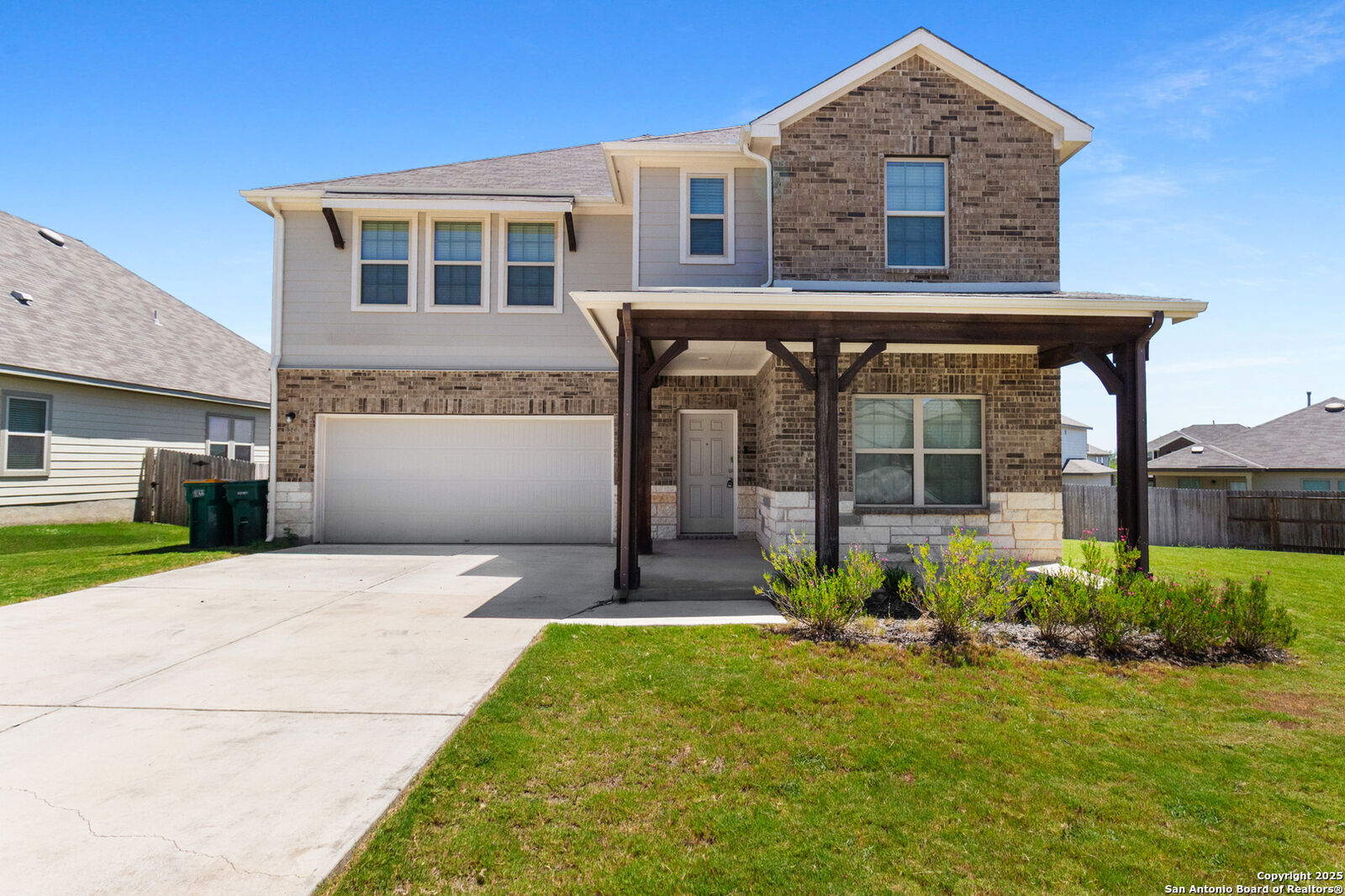 Property Photo:  6822 Titan Park  TX 78109 