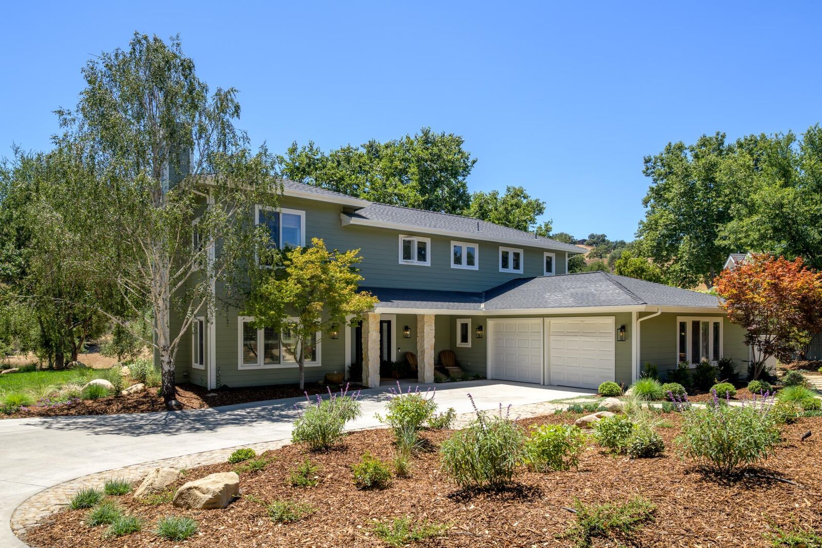 Property Photo: 2807 Gaviota Street CA 93441